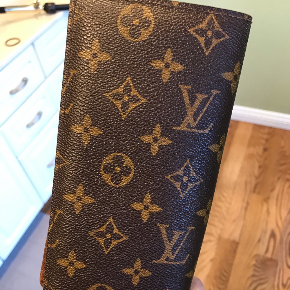 Fold LV WALLET